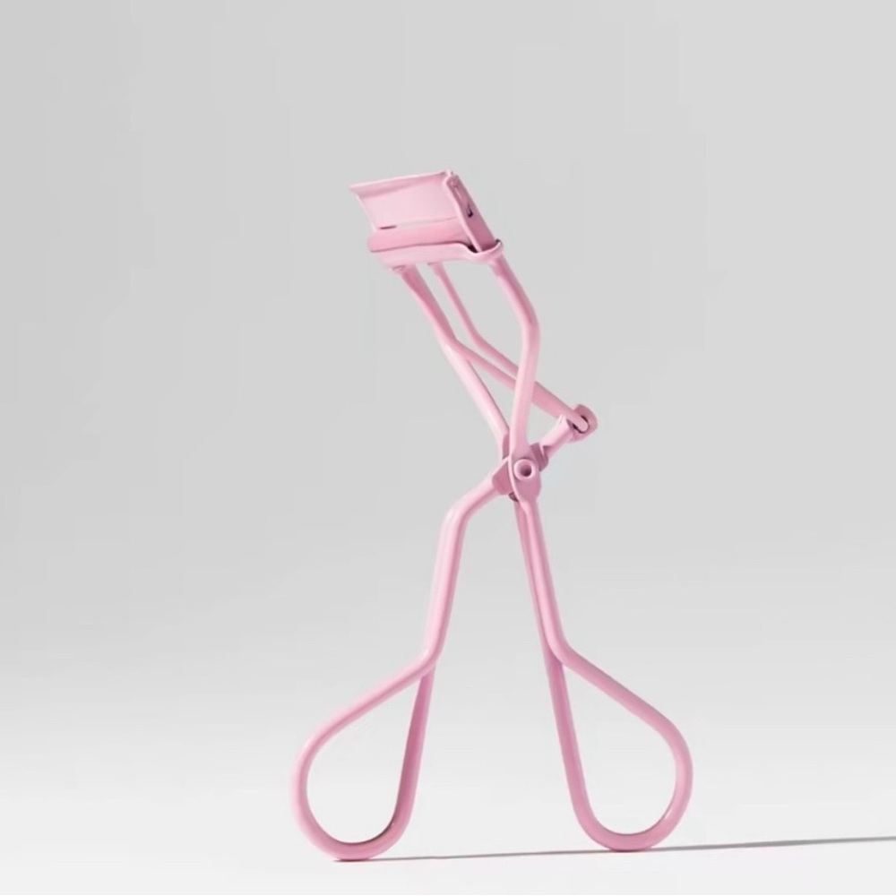 Pink Eyelash Curler